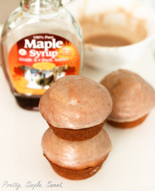 Baked Banana Donuts with Maple Cinnamon Glaze | prettysimplesweet.com