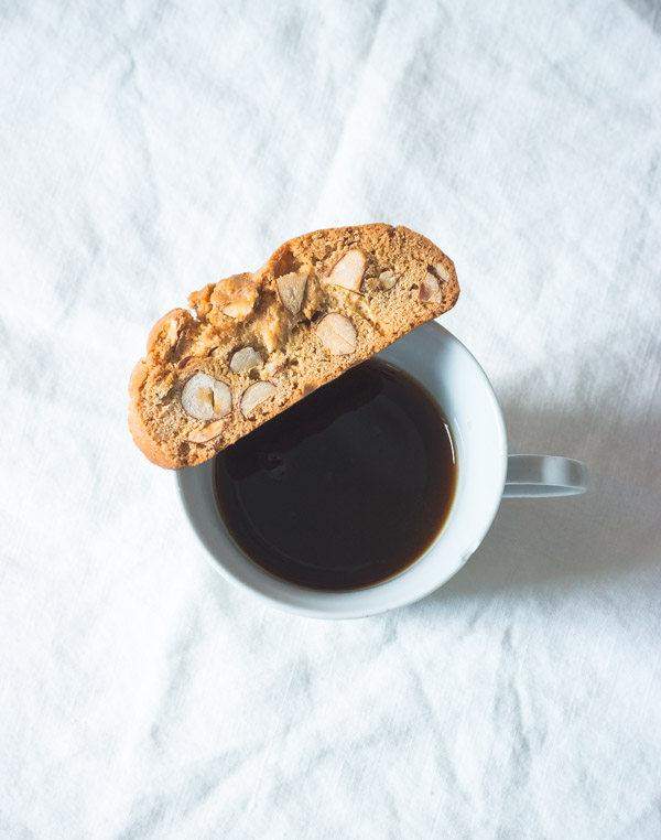 Almond Biscotti | prettysimplesweet.com