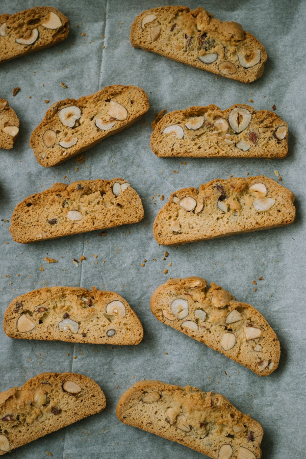 Almond Amaretto Biscotti Recipe - break thru kitchen