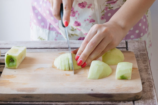 How to Cut Apples for Apple Pie, Preparing Apples for Pie Filling