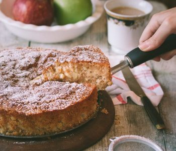 This simple apple cake makes the perfect snack for fall | prettysimplesweet.com