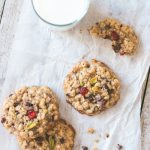 Chewy Oatmeal Cookies | prettysimplesweet.com