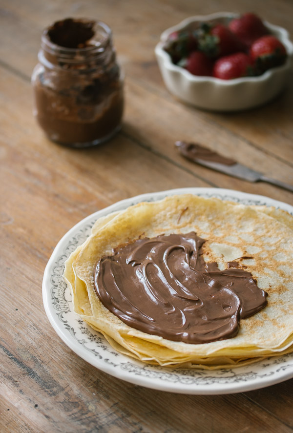 Basic Crepes Recipe | prettysimplesweet.com