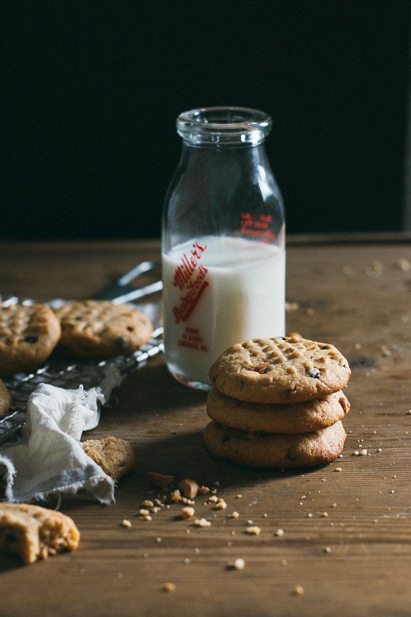 Classic Peanut Butter Cookies | prettysimplesweet.com