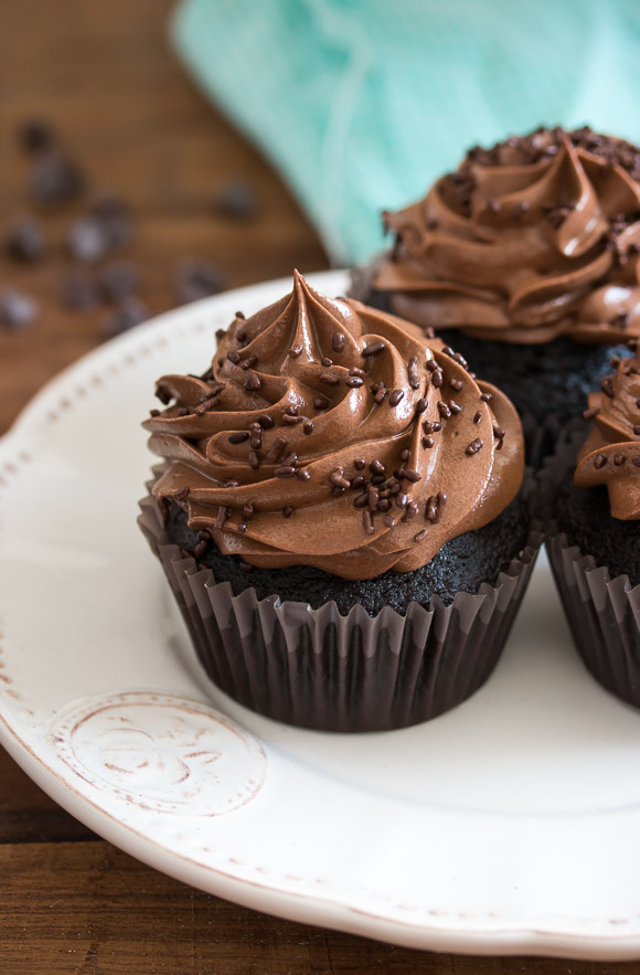 chocolate cup cake recipe, easy chocolate cupcake