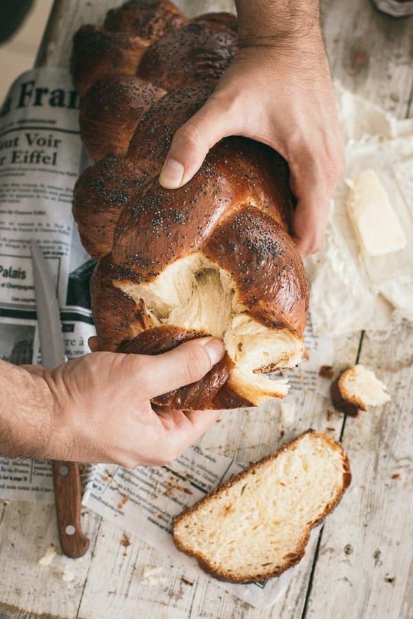 How To Make Challah Bread | prettysimplesweet.com