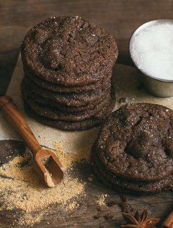 Chewy Gooey Chocolate Ginger Cookies | prettysimplesweet.com