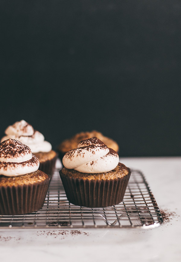 AMAZING Tiramisu Cupcakes