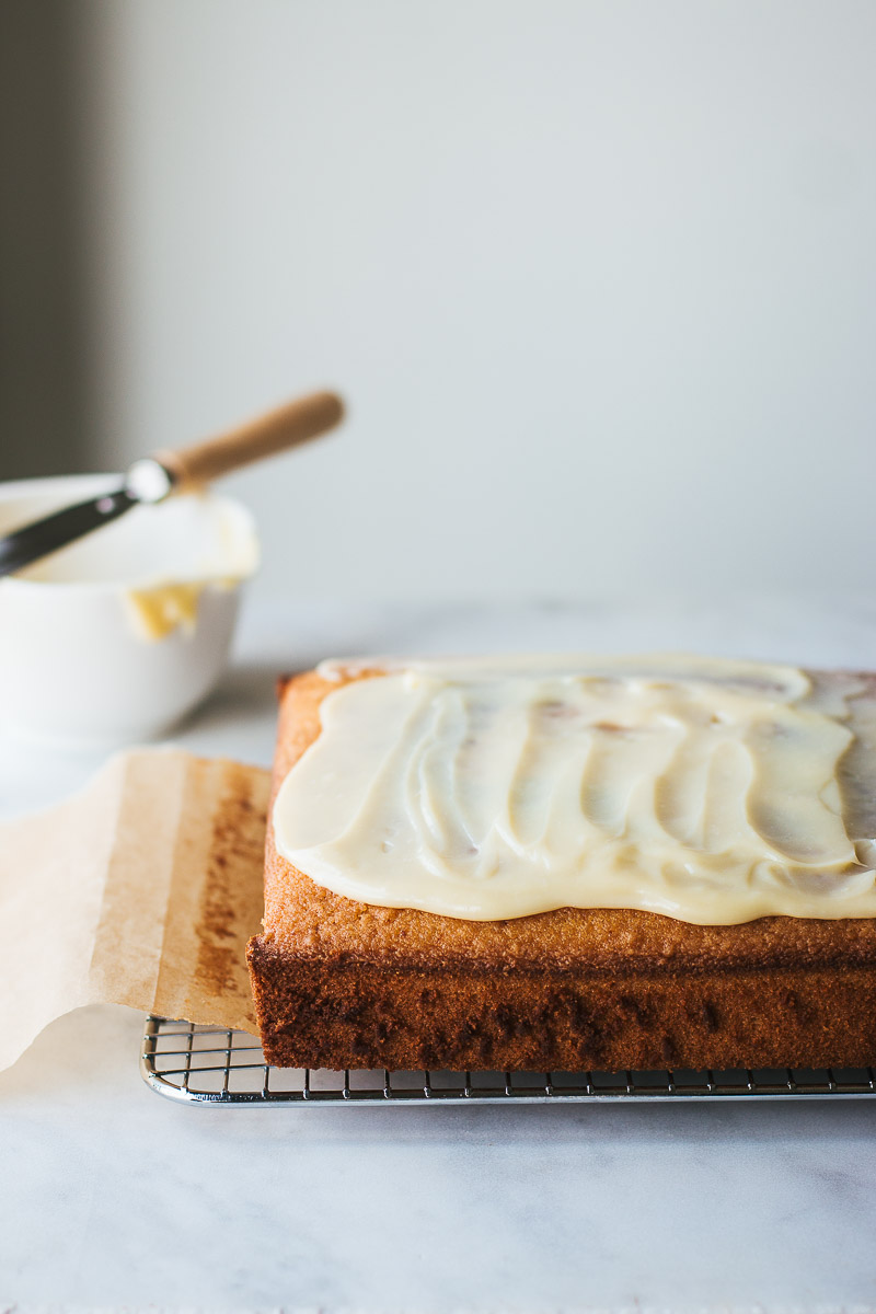 Vanilla Cake with White Chocolate Buttercream - That Skinny Chick