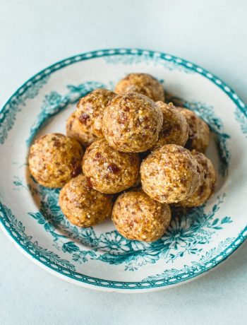 Super Tasty Peanut Butter Energy Balls