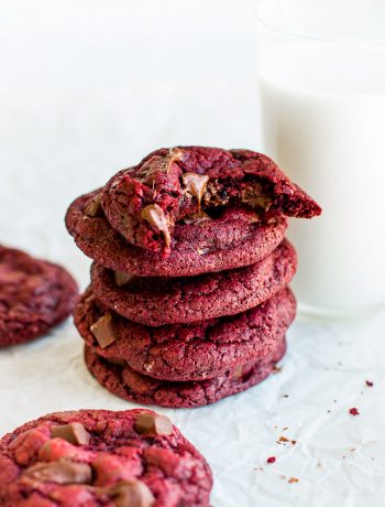 Soft and chewy red velvet chocolate chip cookies. Use dark or white chocolate, both taste amazing!