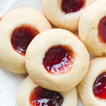 Melt-In-Your-Mouth Thumbprint Cookies | Pretty. Simple. Sweet.