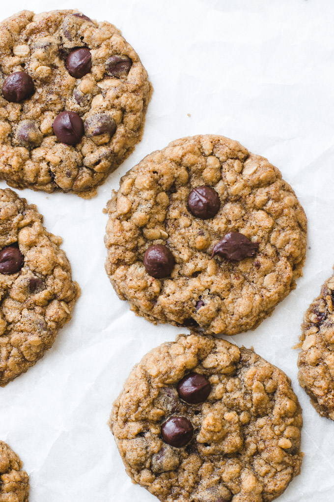 Chewy Oatmeal Chocolate Chip Cookies - Pretty. Simple Sweet