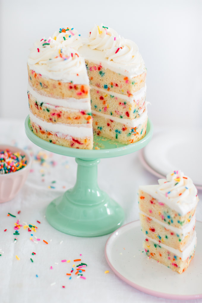 The Best Funfetti Cake - Pretty. Simple. Sweet.