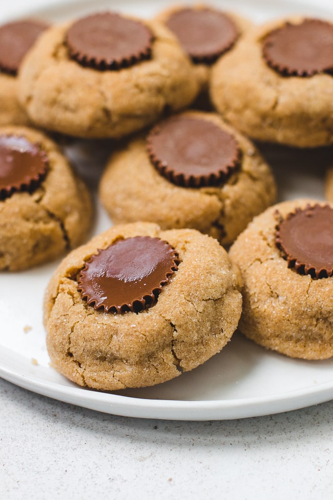 Amazing Peanut Butter Cup Cookies - Pretty. Simple. Sweet.