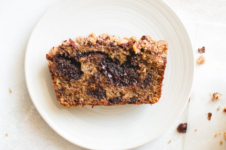 Amazing Nutella Banana Bread (with Hazelnut Streusel)