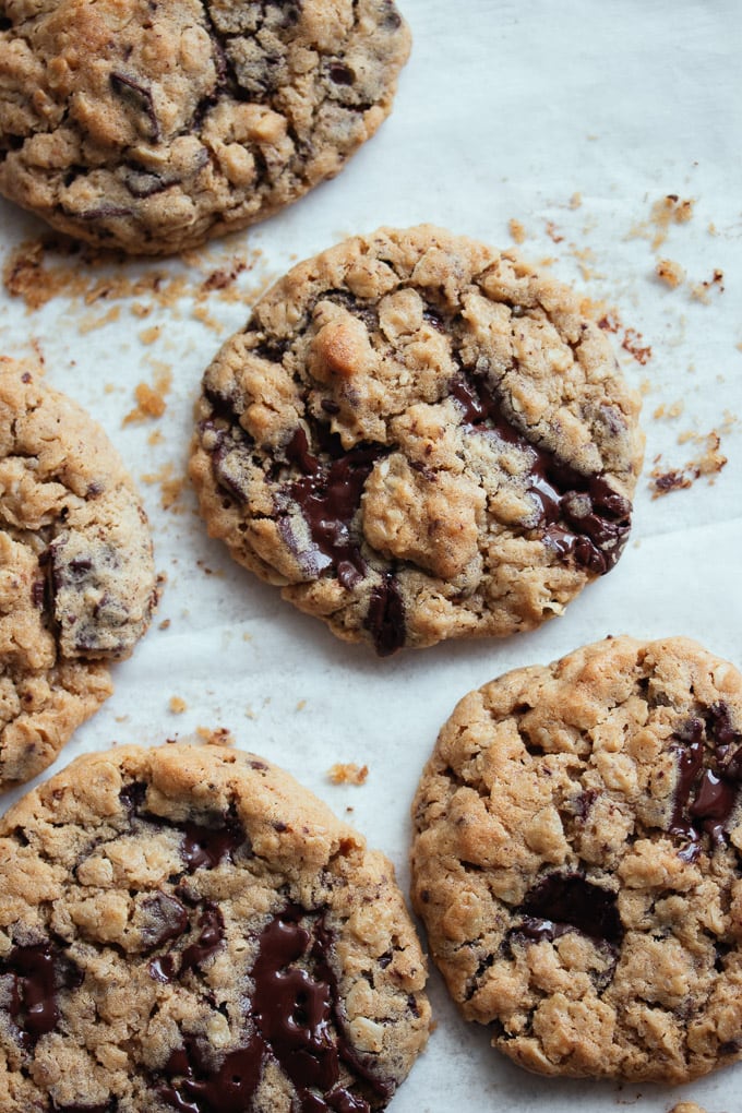 Peanut Butter Oatmeal Cookies