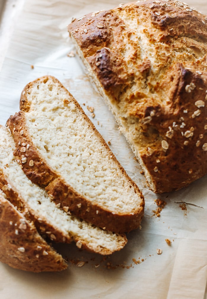 Easy Homemade No Yeast Bread - Pretty. Simple. Sweet.