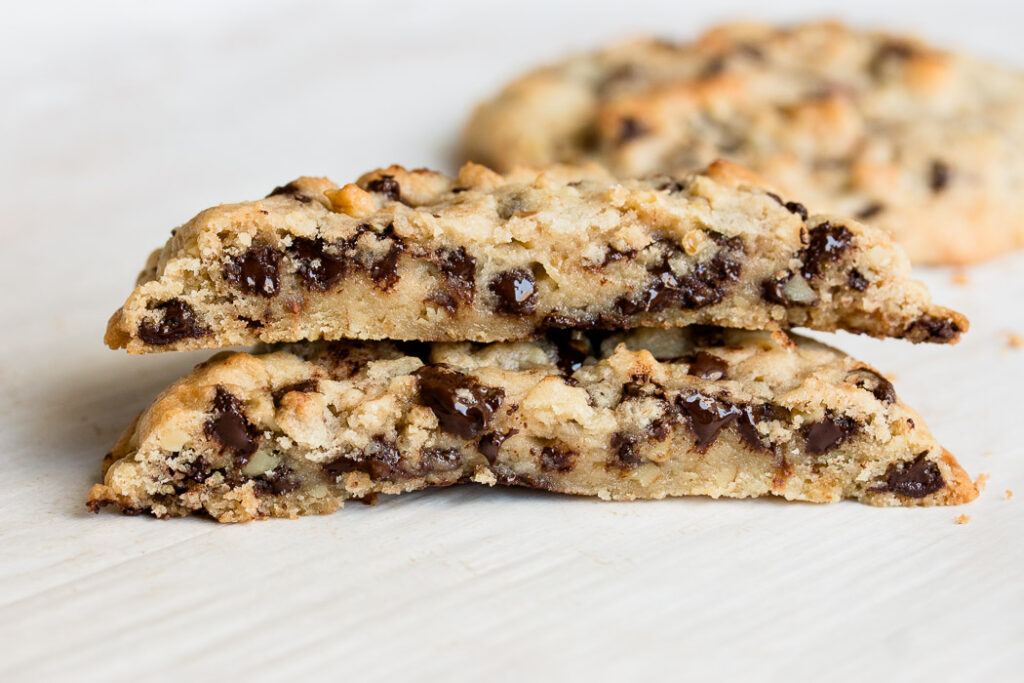 Giant Chocolate Chip Cookies