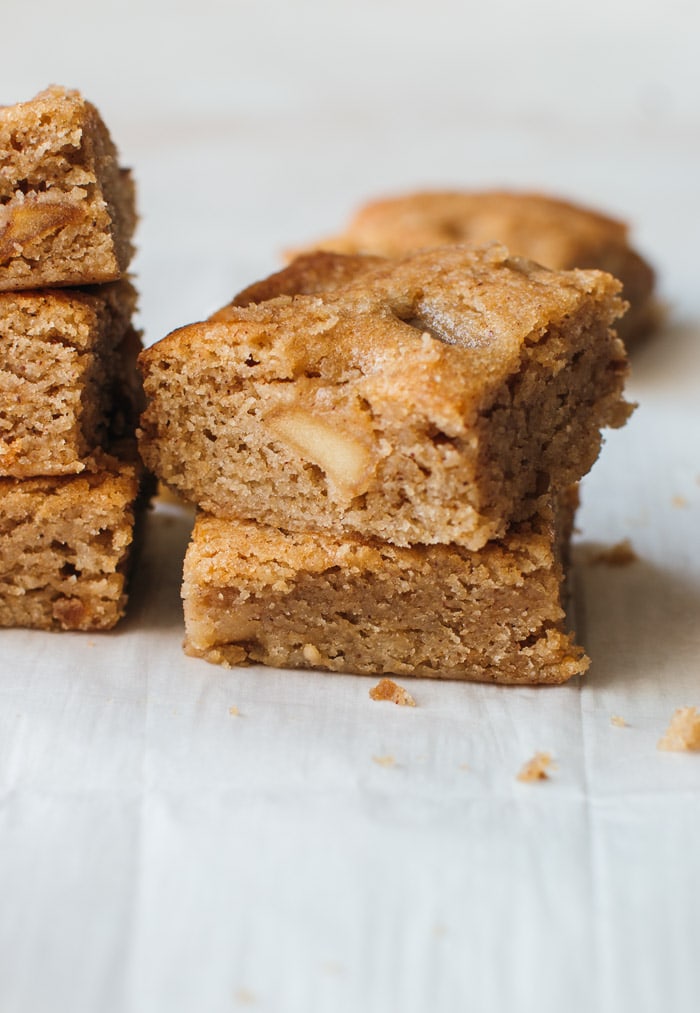 Caramel Apple Blondies