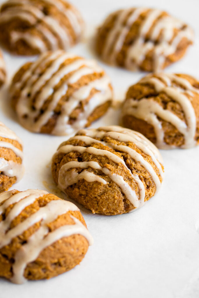 Soft Pumpkin Cookies – The Cozy Plum