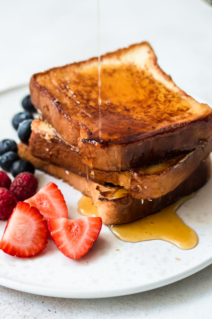 french toast with maple syrup