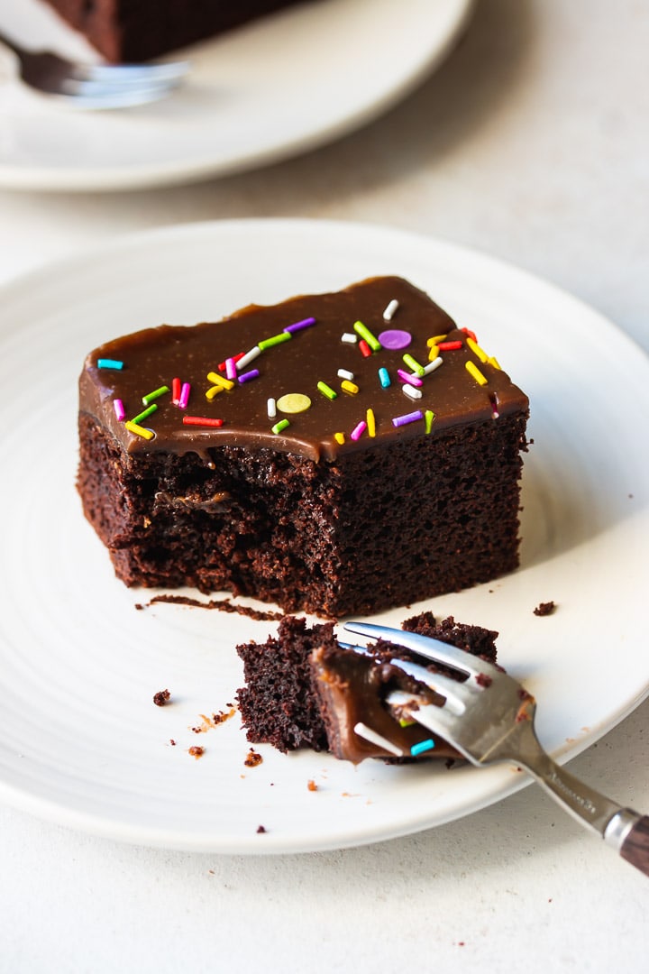 Easy, Rich & Moist Chocolate Birthday Cake   Pretty Simple Sweet