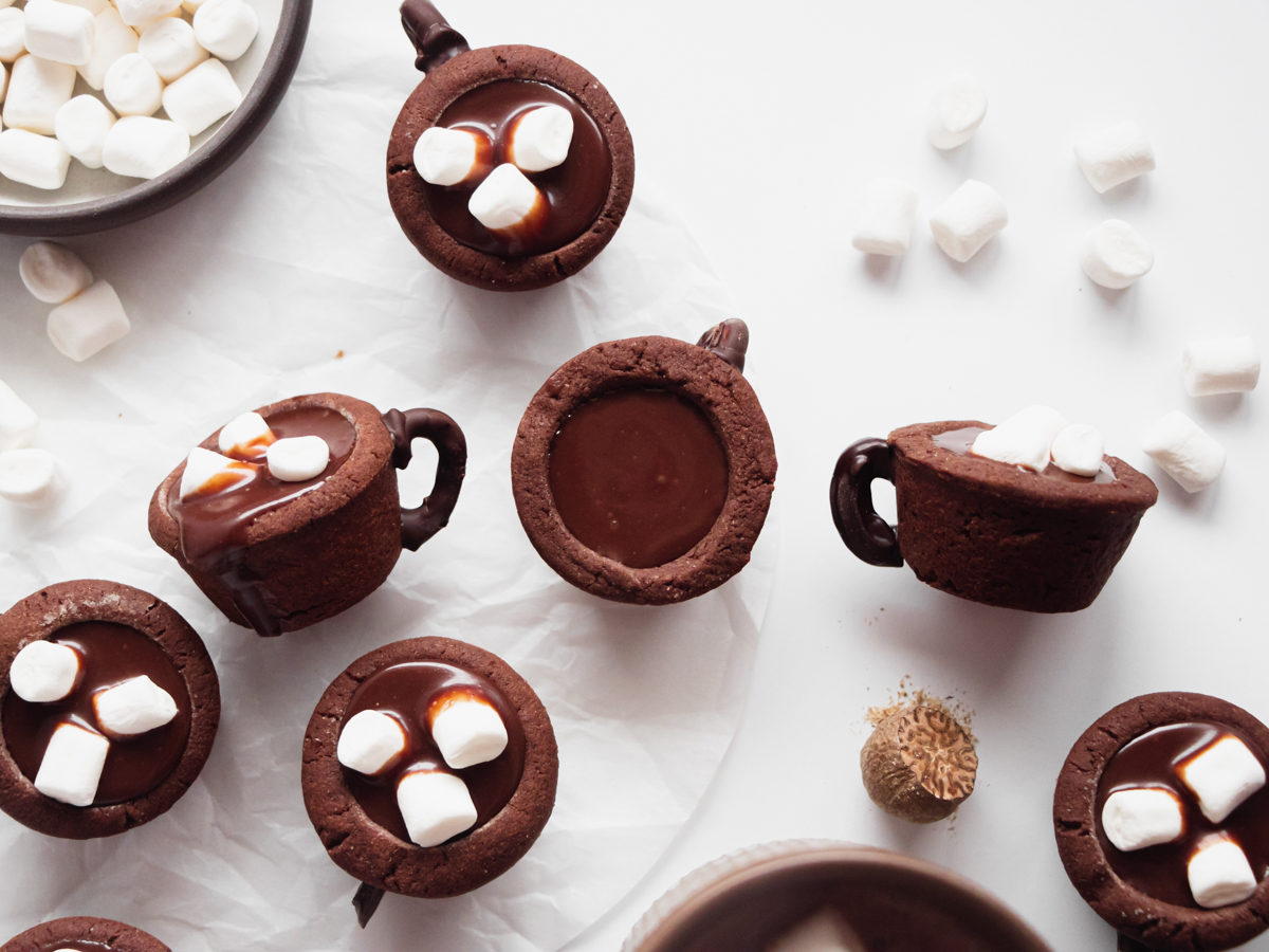 chocolate mug cookies mini hot cocoa with marshmallows