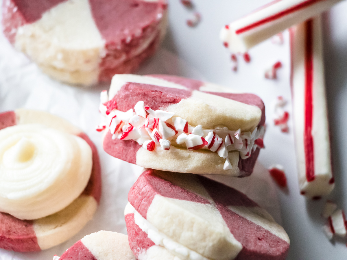 peppermint butter cookie sandwiches with peppermint buttercream filling